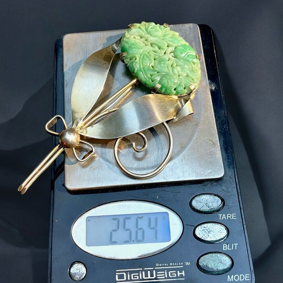 🌺RARE Vintage Sterling/Gold Jadeite Flower Brooch - Picture 15 of 16